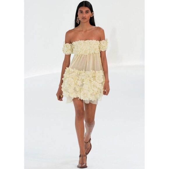 NWOT. $2950 ZIMMERMANN Harmony Applique Flower Mini Dress in Linen AU1, US4. - Picture 3 of 9
